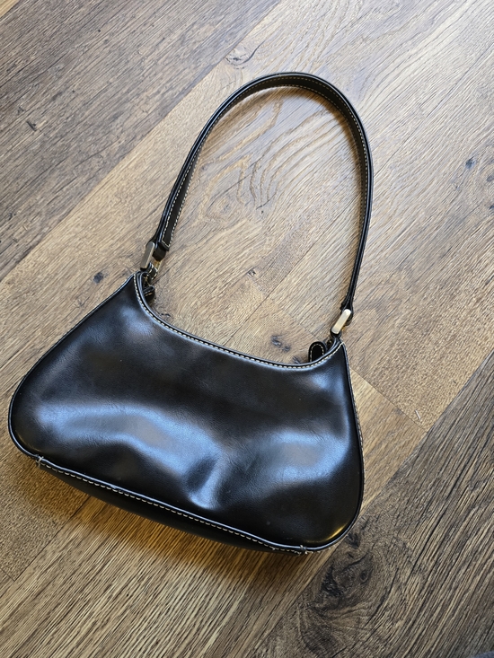 Liz Claiborne Handbags - Liz Claiborne Mini Black Shoulder Bag